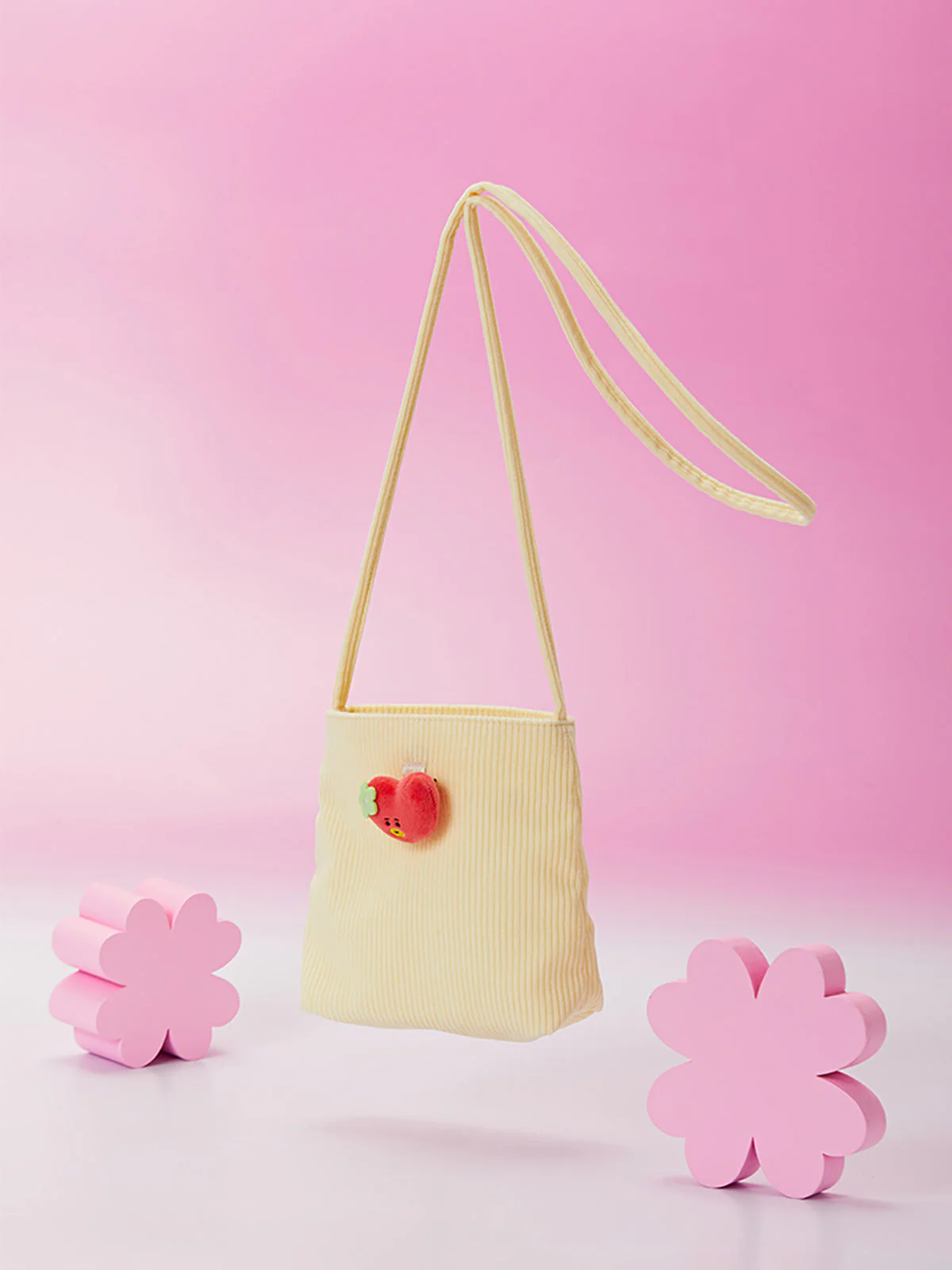 BT21 - SPRING DAYS MINI CORDUROY CROSSBODY BAG TATA - Image 2
