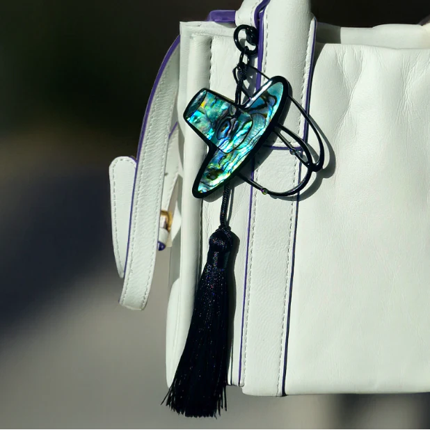 MOTHER OF PEARL GAT KEYRING